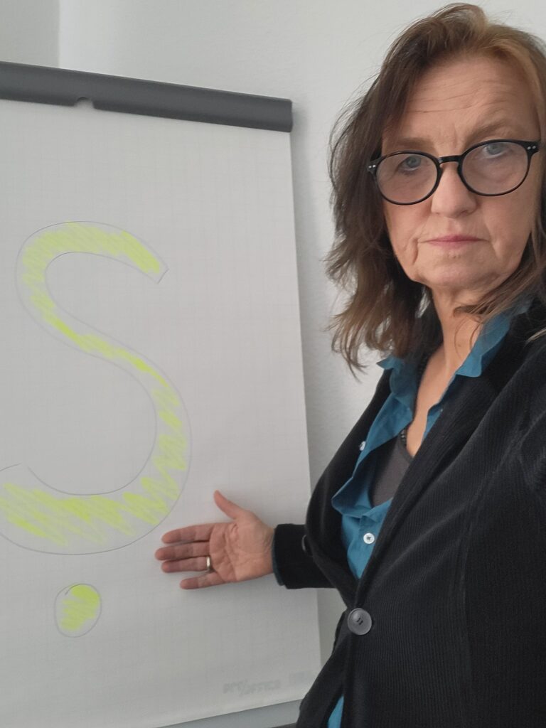Mitarbeiterbefragung im BGM: Warum die eigentliche Arbeit danach beginnt 🎯